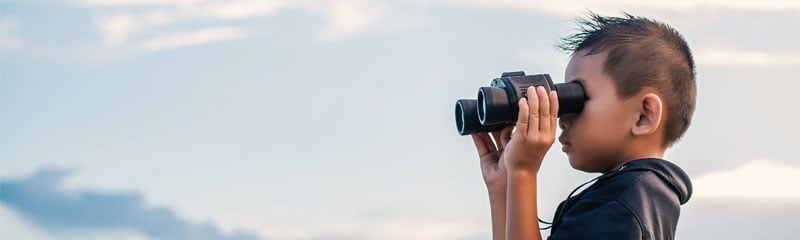 Smart-savings-habits-will-teach-your-kids-to-keep-an-eye-on-their-long-term-goals.